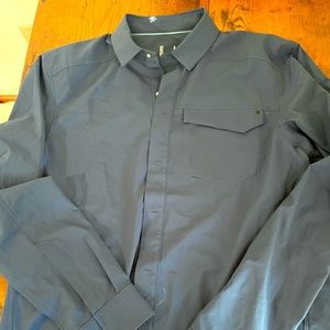Men’s long sleeve Skyline Arcteryx dark blue button up. Size small.